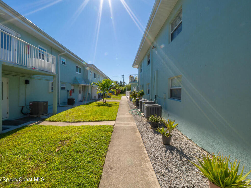 425 Harrison Avenue, Cape Canaveral, FL 32920