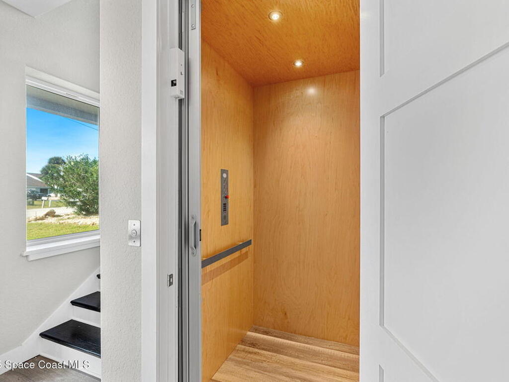 1752 N Central Avenue, Flagler Beach, FL 32136