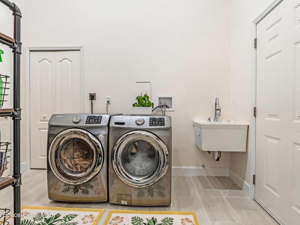 771 Florencia Circle, Titusville, FL 32780