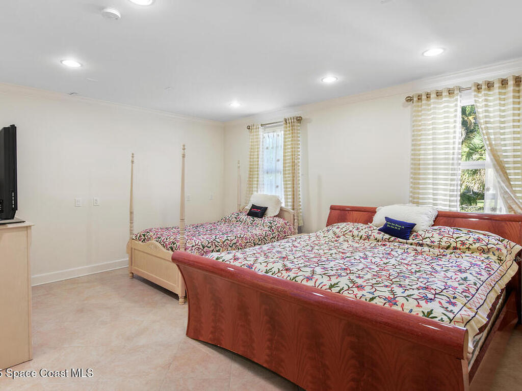 3343 S Indian River Drive, Fort Pierce, FL 34982