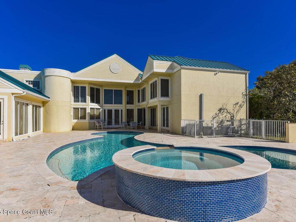 3343 S Indian River Drive, Fort Pierce, FL 34982