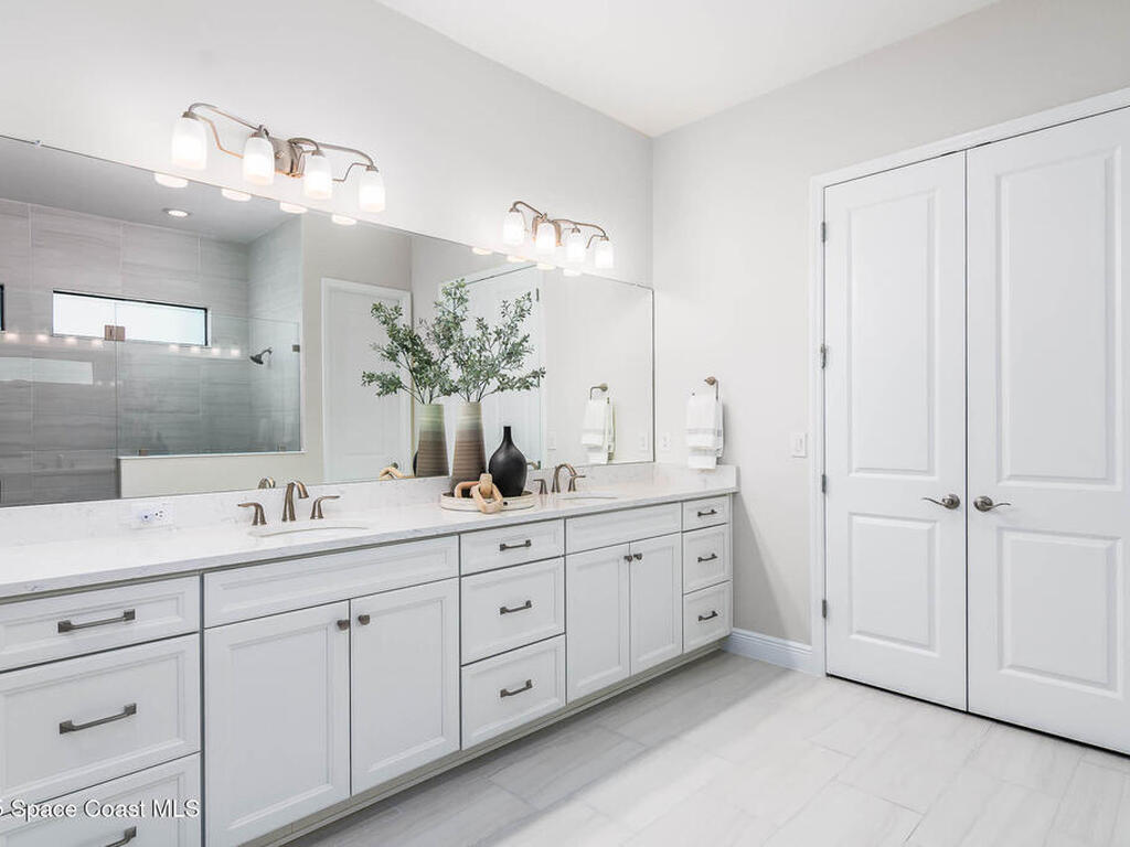 2442 Donavan Court, Melbourne, FL 32940