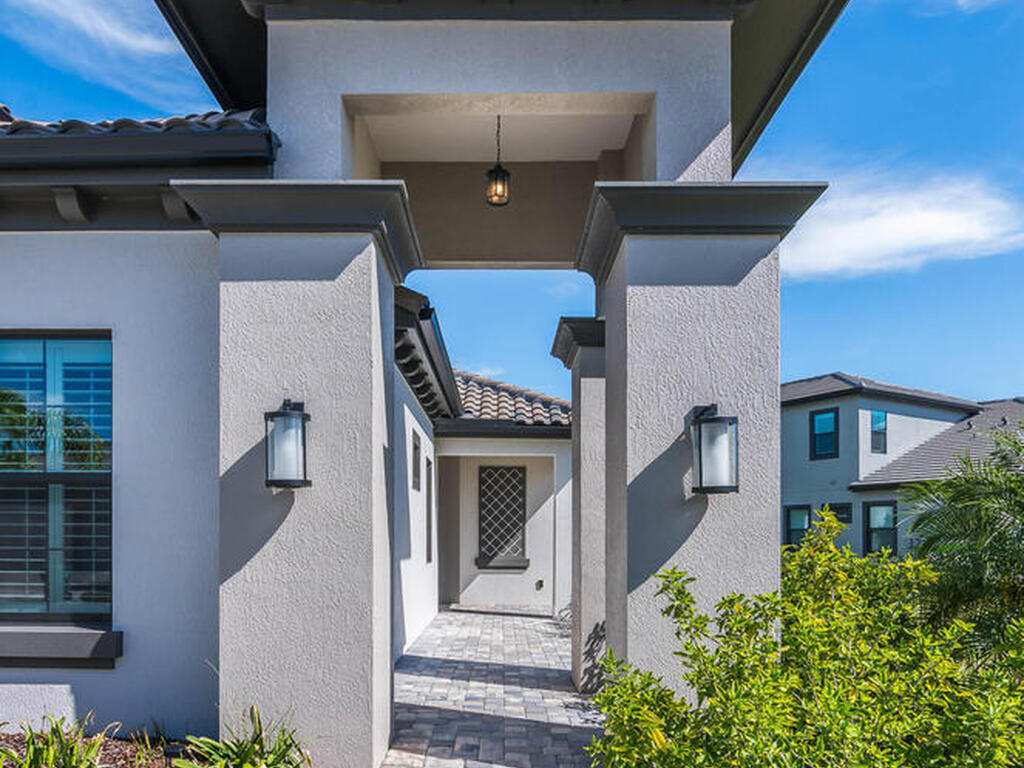 2442 Donavan Court, Melbourne, FL 32940