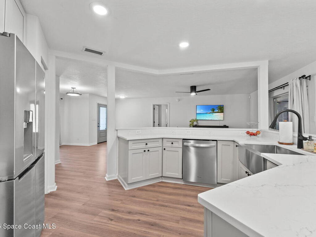 906 Beryl Drive, Rockledge, FL 32955