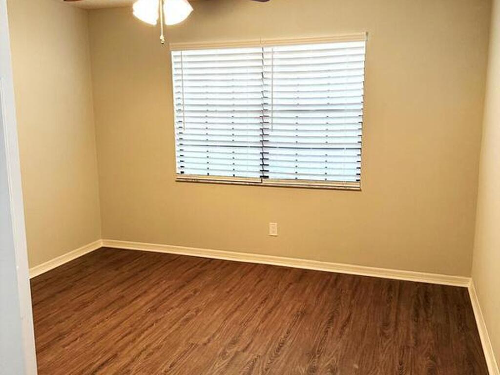 471 L M Davey Lane, Titusville, FL 32780