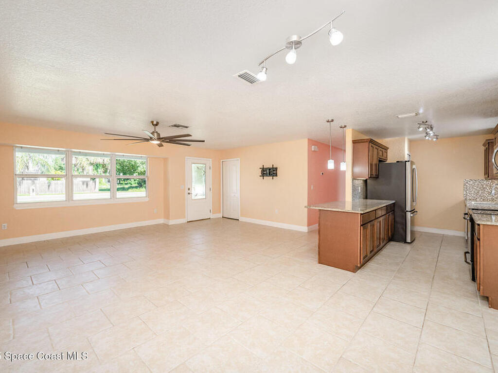 4185 Milwaukee Avenue, Melbourne, FL 32904