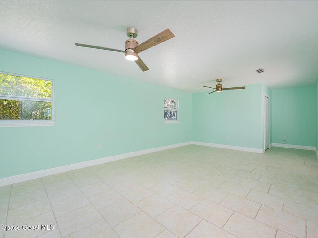 4185 Milwaukee Avenue, Melbourne, FL 32904