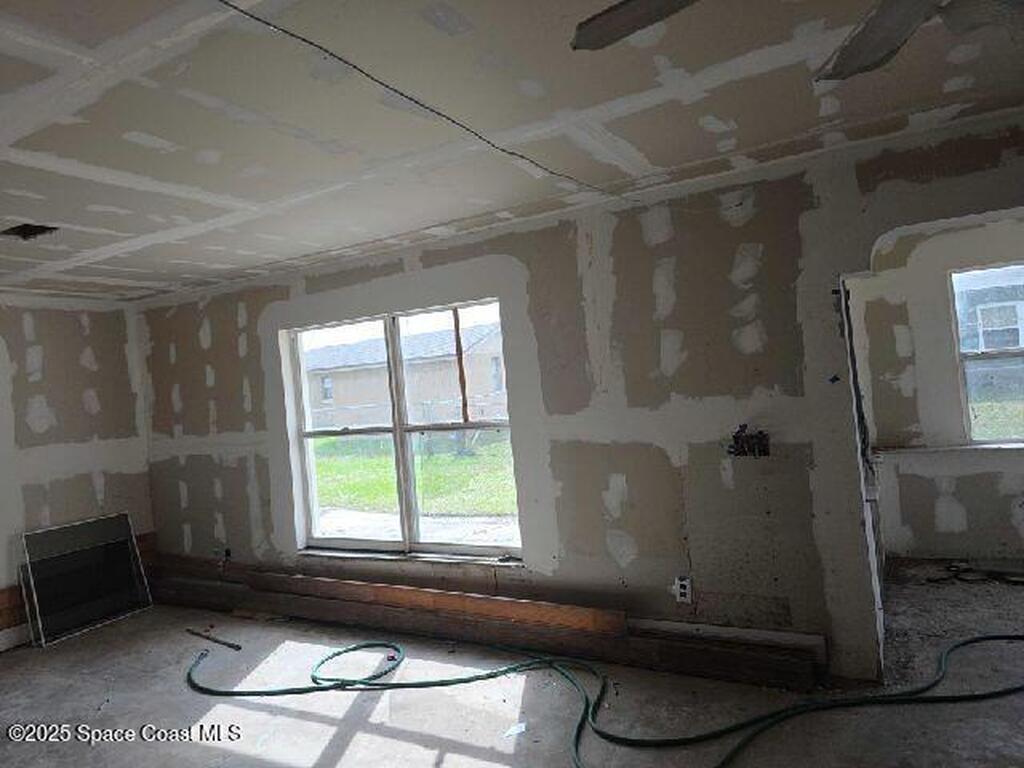 909 Almond Boulevard, Melbourne, FL 32901