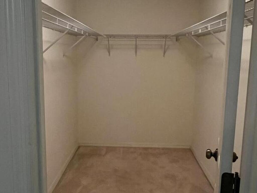 1805 Whispering Oaks Circle, Melbourne, FL 32934