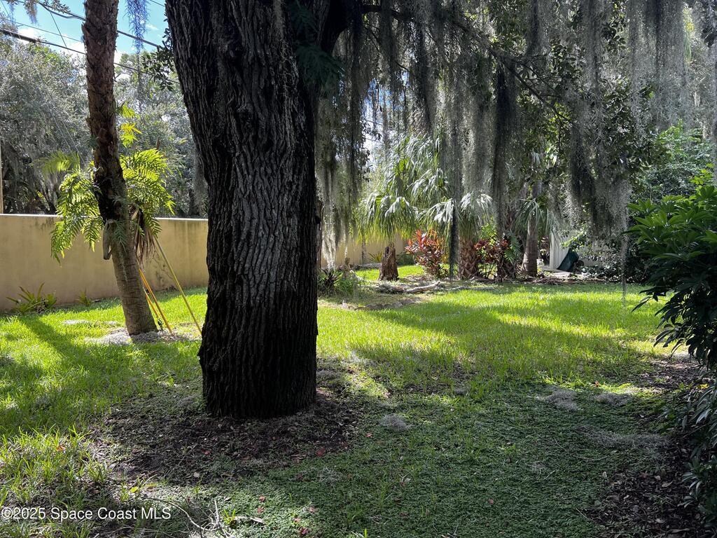 1805 Whispering Oaks Circle, Melbourne, FL 32934