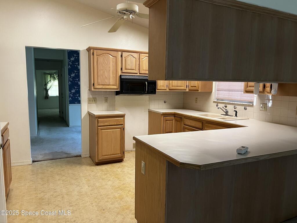 1805 Whispering Oaks Circle, Melbourne, FL 32934