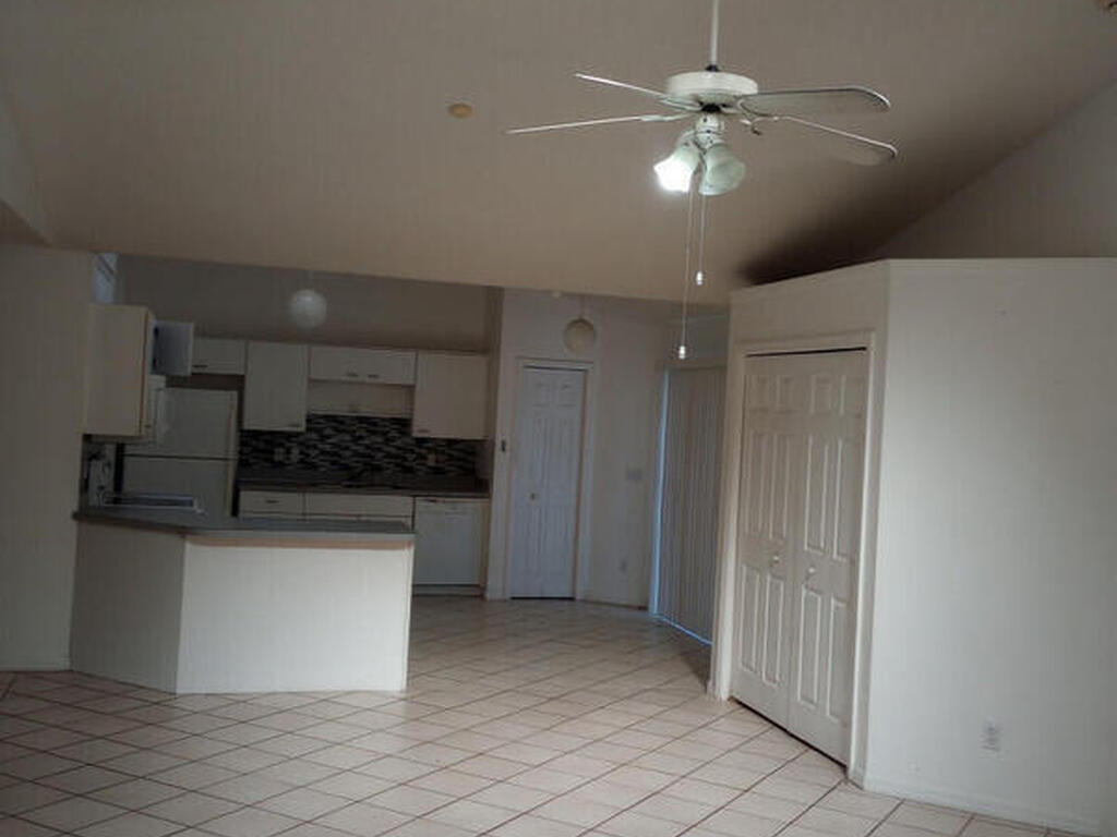 1868 Zaminder Street, Palm Bay, FL 32907