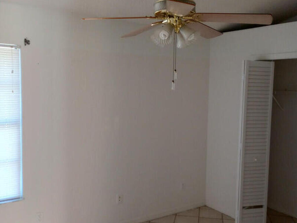 1868 Zaminder Street, Palm Bay, FL 32907