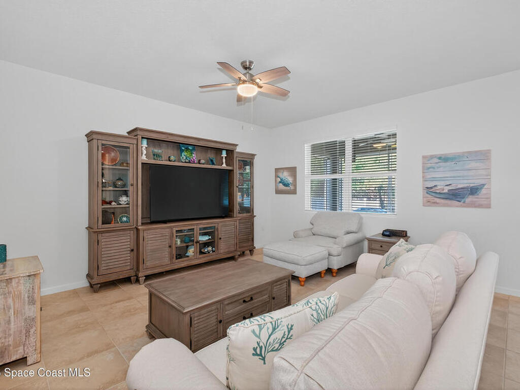 725 Remington Green Drive, Palm Bay, FL 32909