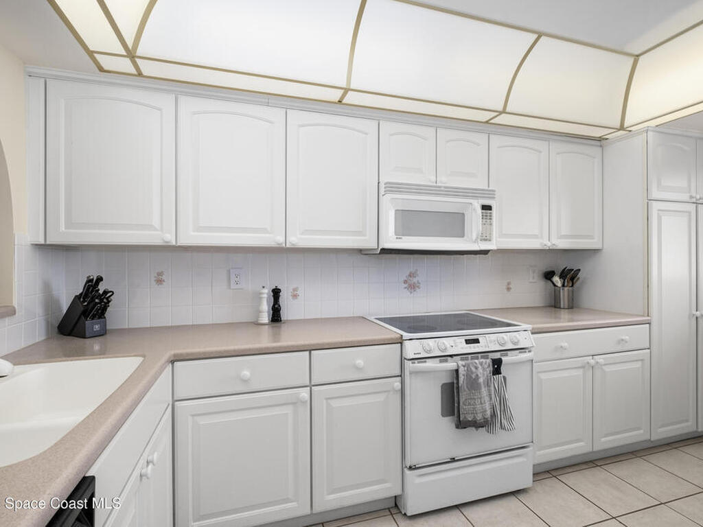 3170 N Atlantic Avenue, Cocoa Beach, FL 32931