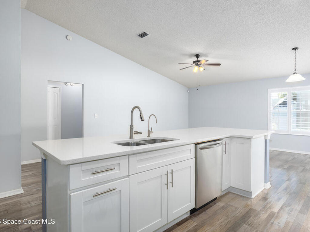 861 Seven Gables Circle, Palm Bay, FL 32909