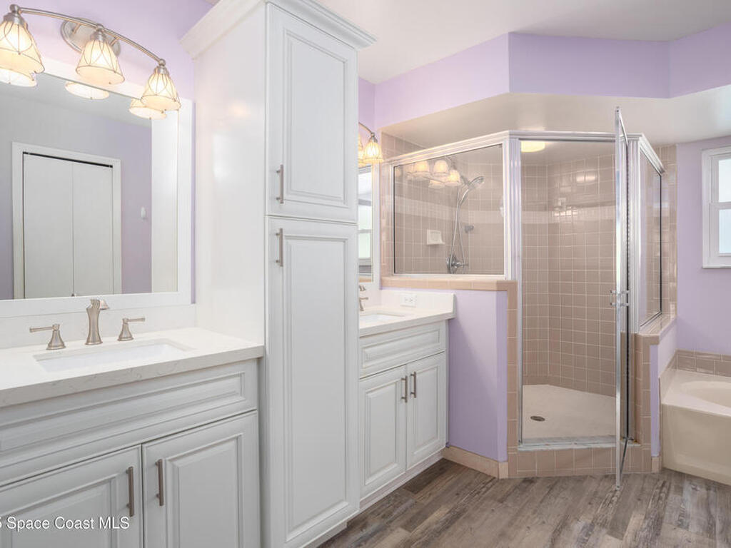 861 Seven Gables Circle, Palm Bay, FL 32909