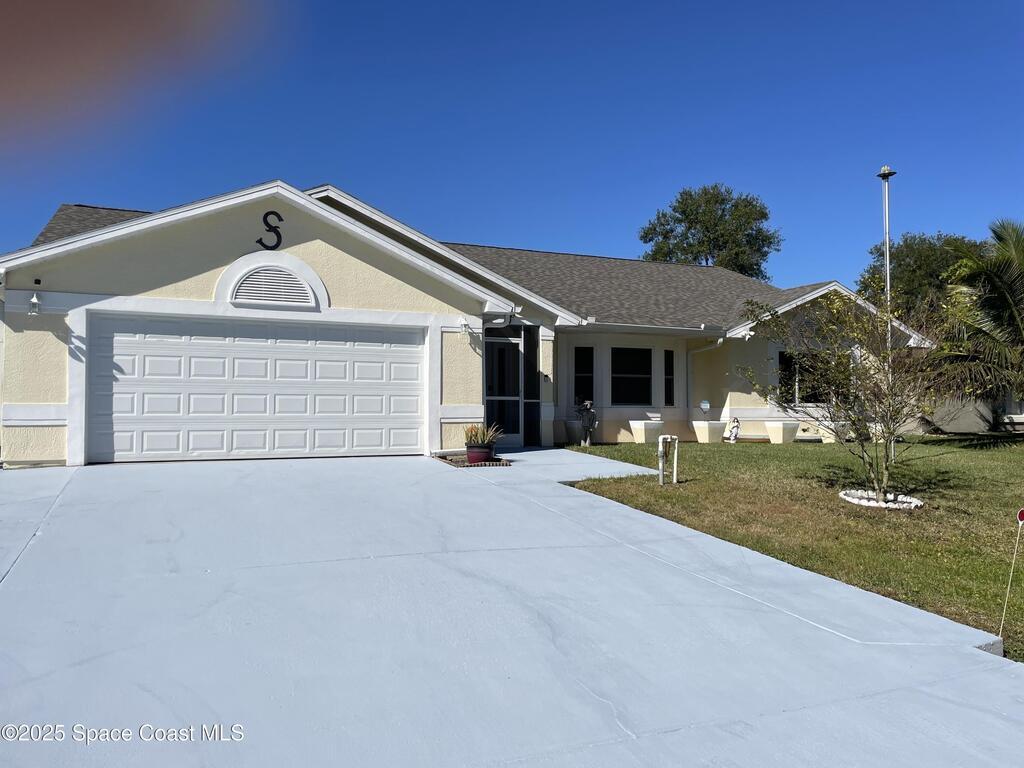 861 Seven Gables Circle, Palm Bay, FL 32909
