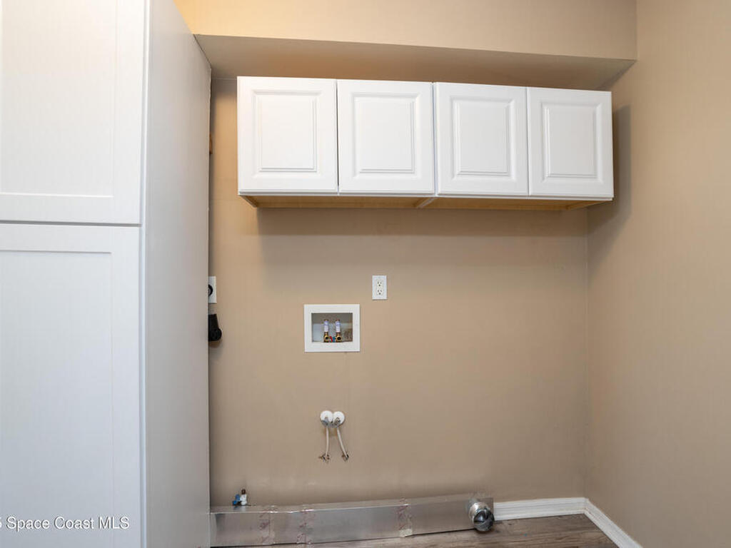 861 Seven Gables Circle, Palm Bay, FL 32909