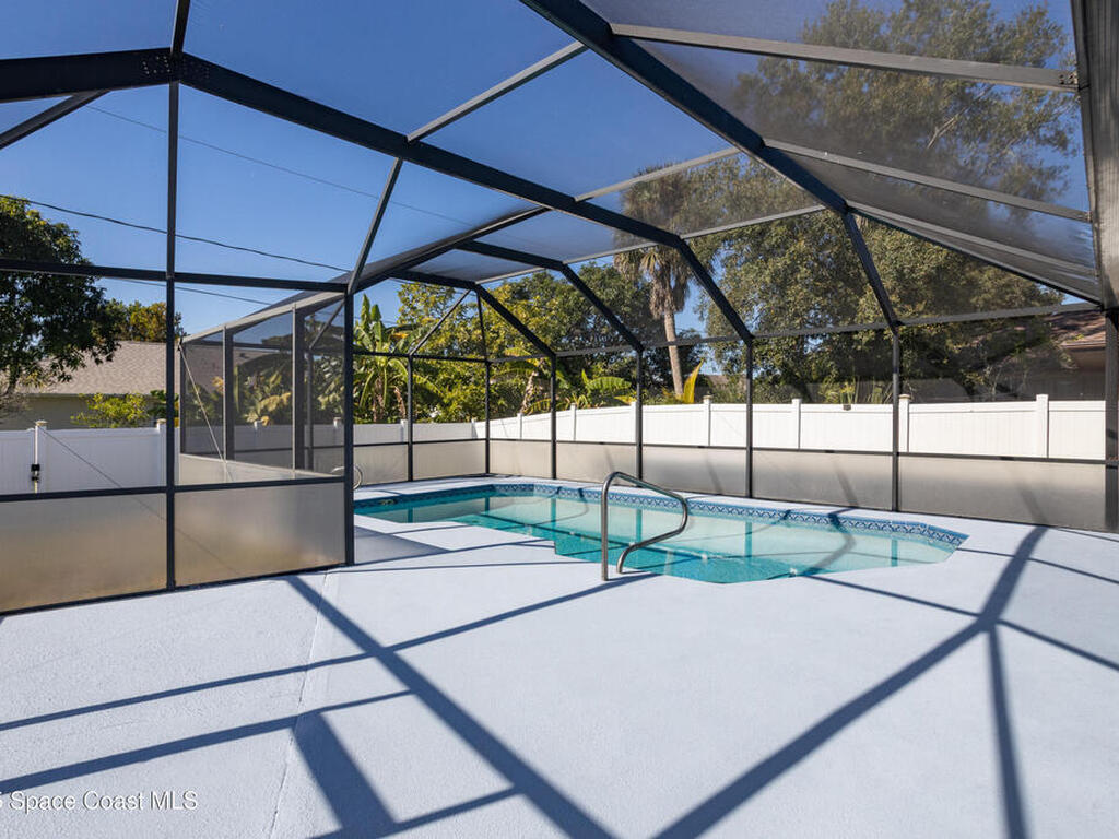 861 Seven Gables Circle, Palm Bay, FL 32909