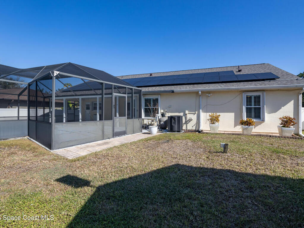 861 Seven Gables Circle, Palm Bay, FL 32909