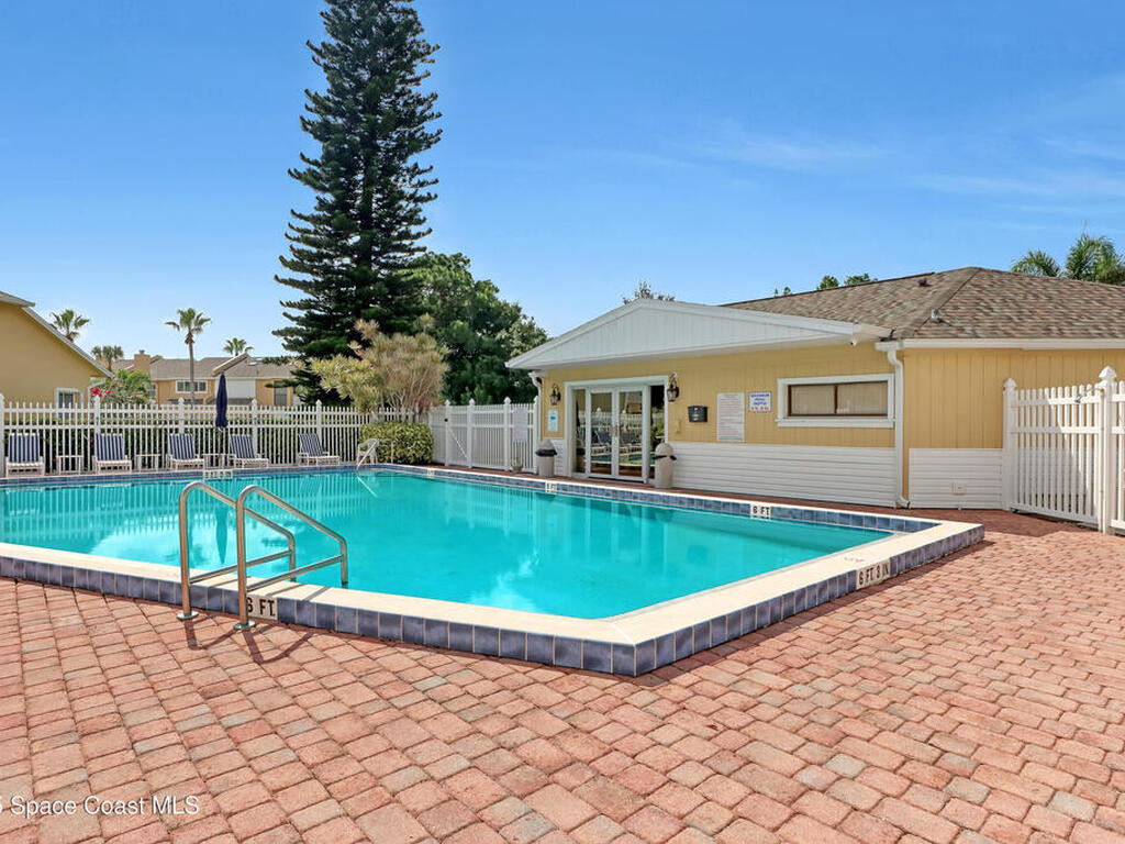 647 Cedar Side Circle, Palm Bay, FL 32905