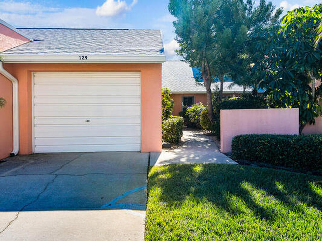 129 Casseekee Trail, Melbourne Beach, FL 32951
