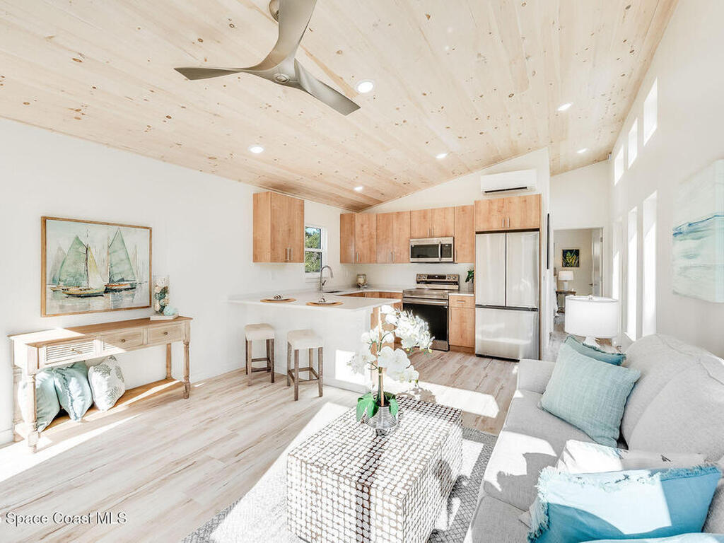 211 Teal Drive, Cocoa, FL 32926