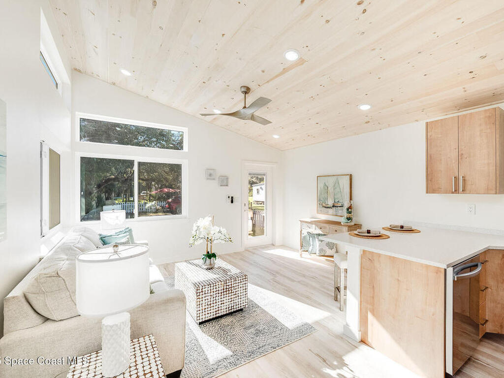 211 Teal Drive, Cocoa, FL 32926