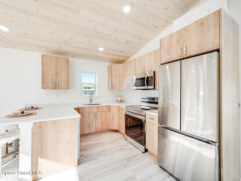 211 Teal Drive, Cocoa, FL 32926