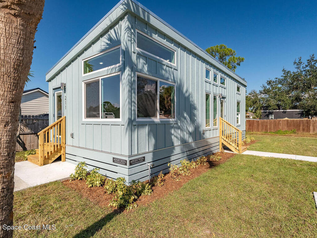 211 Teal Drive, Cocoa, FL 32926