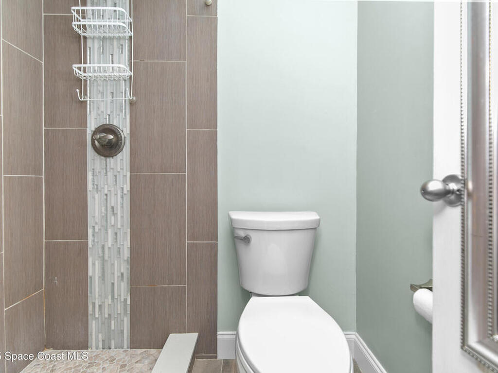 1820 Via Roma, Merritt Island, FL 32952