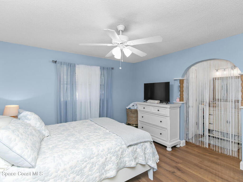 1820 Via Roma, Merritt Island, FL 32952