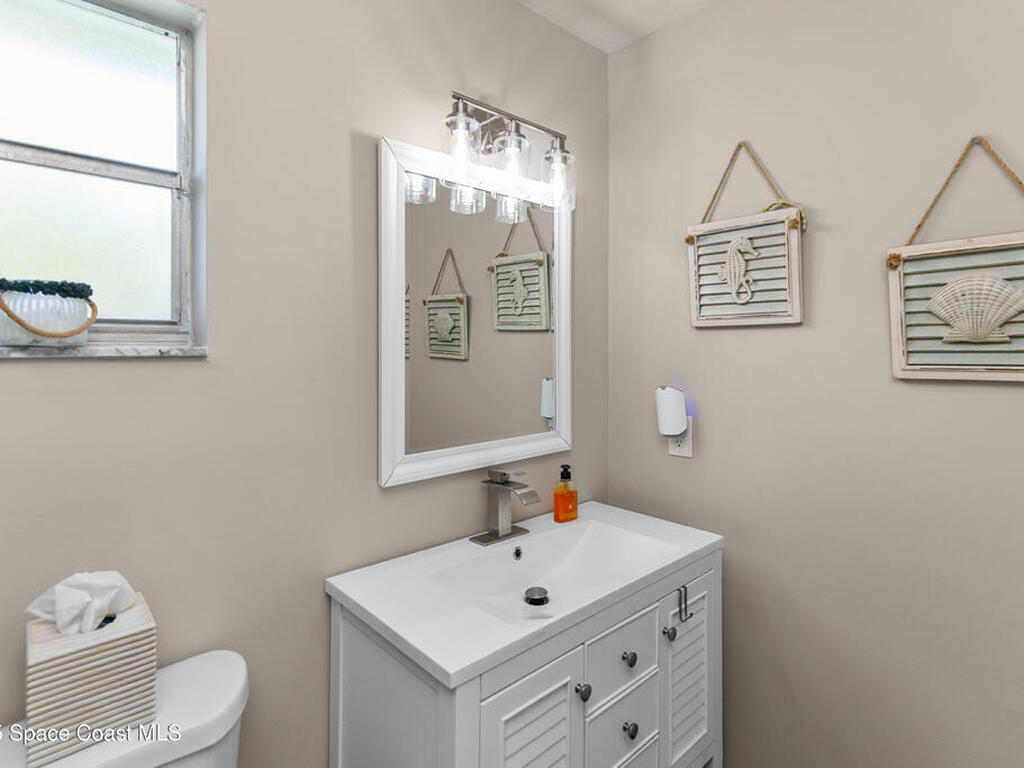 1820 Via Roma, Merritt Island, FL 32952