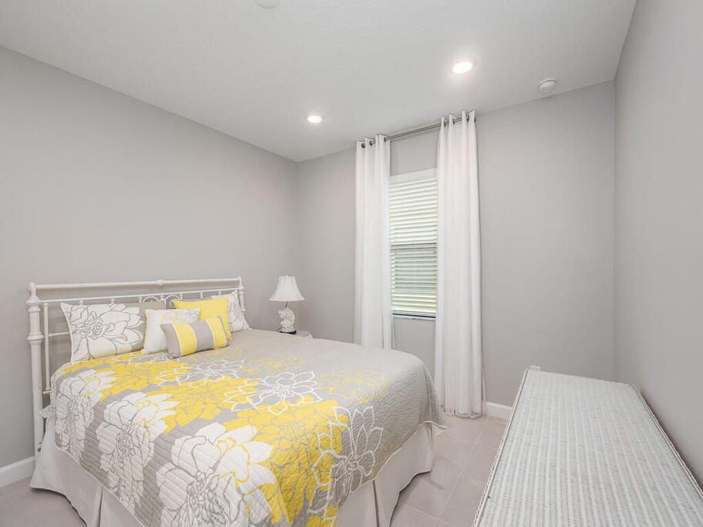 1473 Great Belt Circle, Melbourne, FL 32940