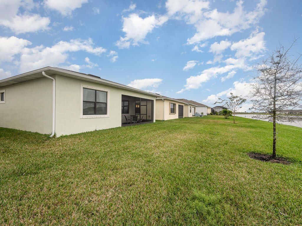 1473 Great Belt Circle, Melbourne, FL 32940