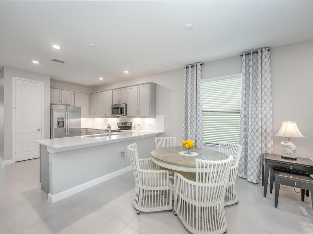 1473 Great Belt Circle, Melbourne, FL 32940