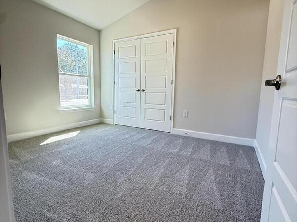 302 Quarry Lane, Sebastian, FL 32958