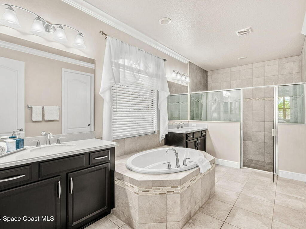 8522 Strom Park Drive, Melbourne, FL 32940