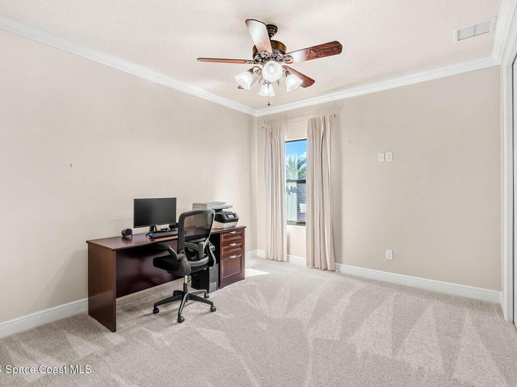 8522 Strom Park Drive, Melbourne, FL 32940