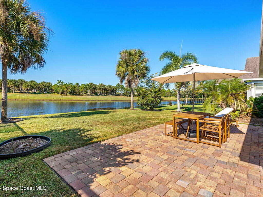 8522 Strom Park Drive, Melbourne, FL 32940