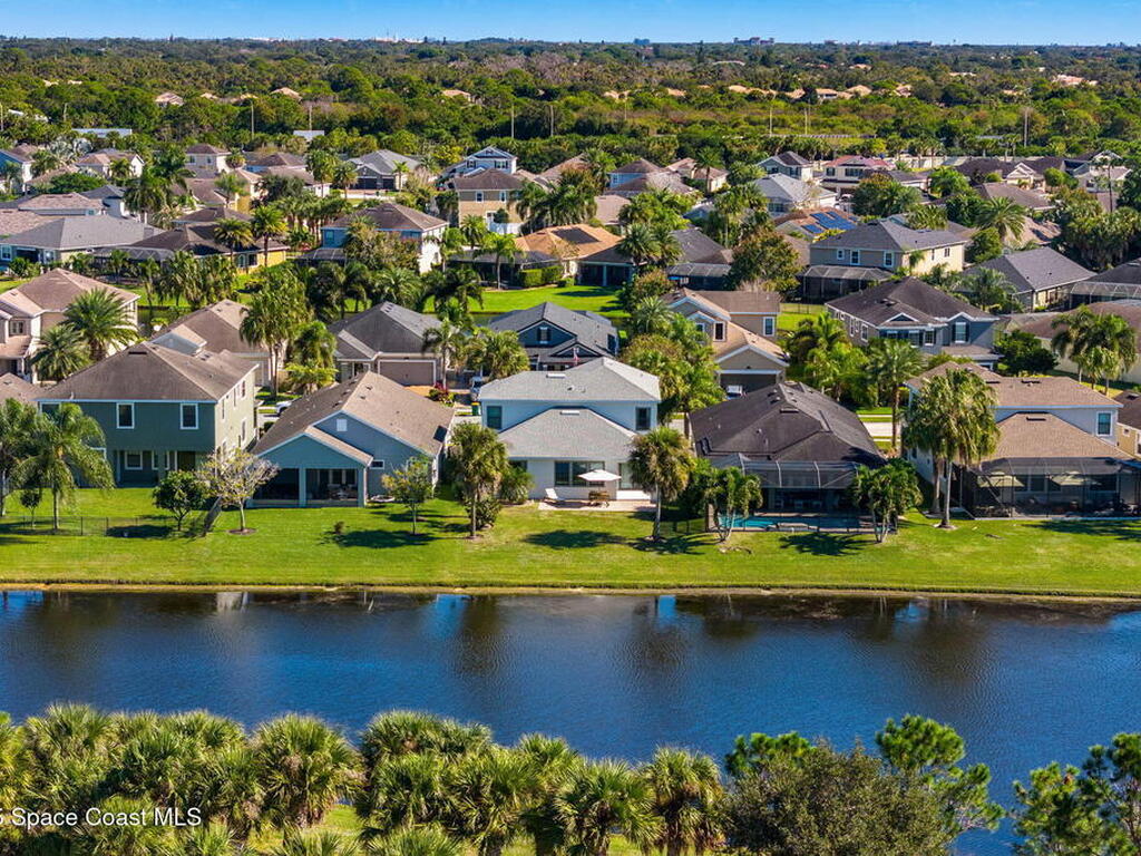 8522 Strom Park Drive, Melbourne, FL 32940