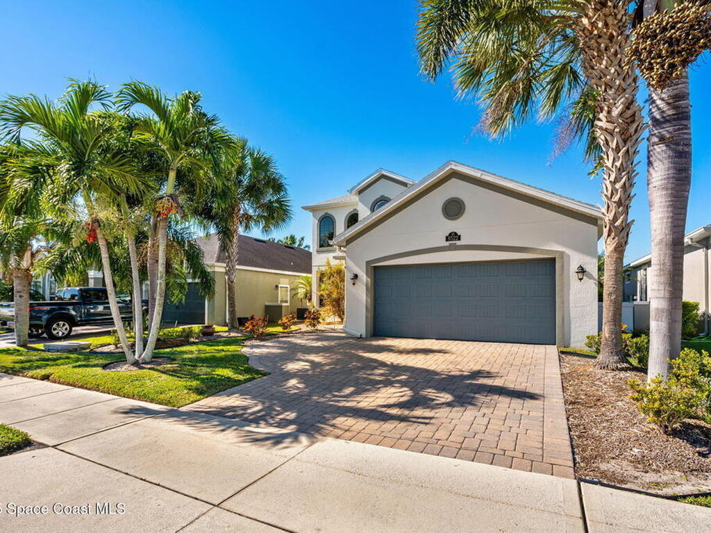 8522 Strom Park Drive, Melbourne, FL 32940