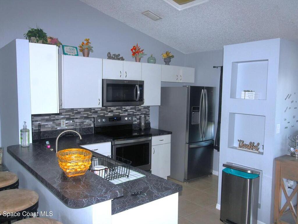 1021 Sablon Street, Palm Bay, FL 32909