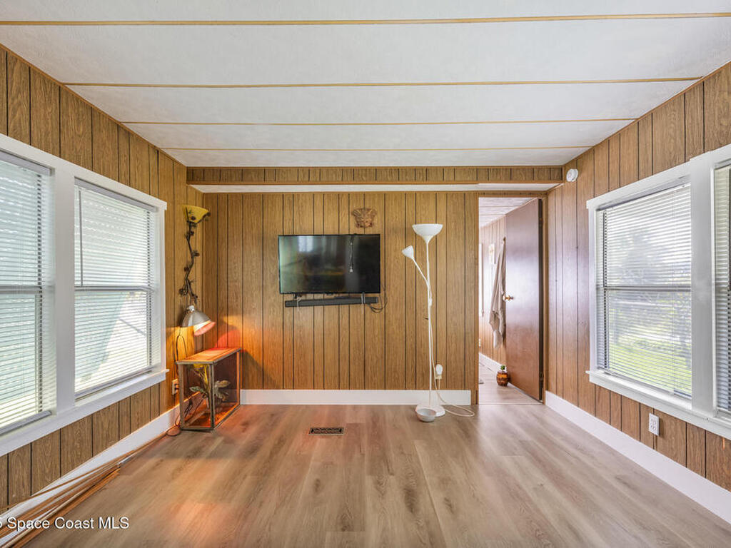 4895 Orange Street, Mims, FL 32754