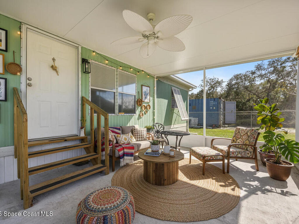 4895 Orange Street, Mims, FL 32754