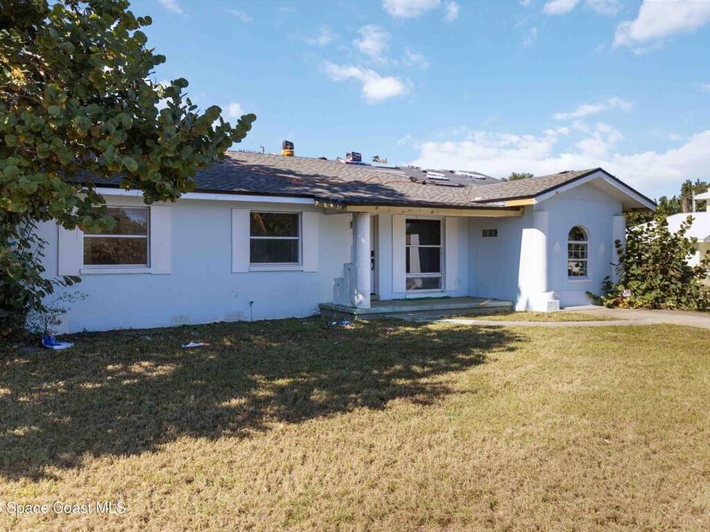 1000 S Orlando Avenue, Cocoa Beach, FL 32931