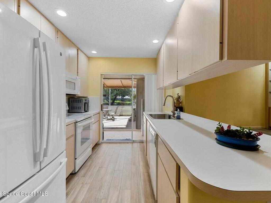 1217 NW Sun Terrace Circle, Port St. Lucie, FL 34986