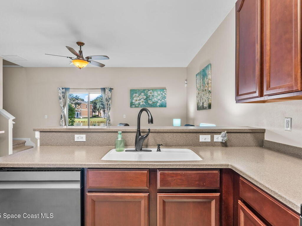 2690 Revolution Street, Melbourne, FL 32935