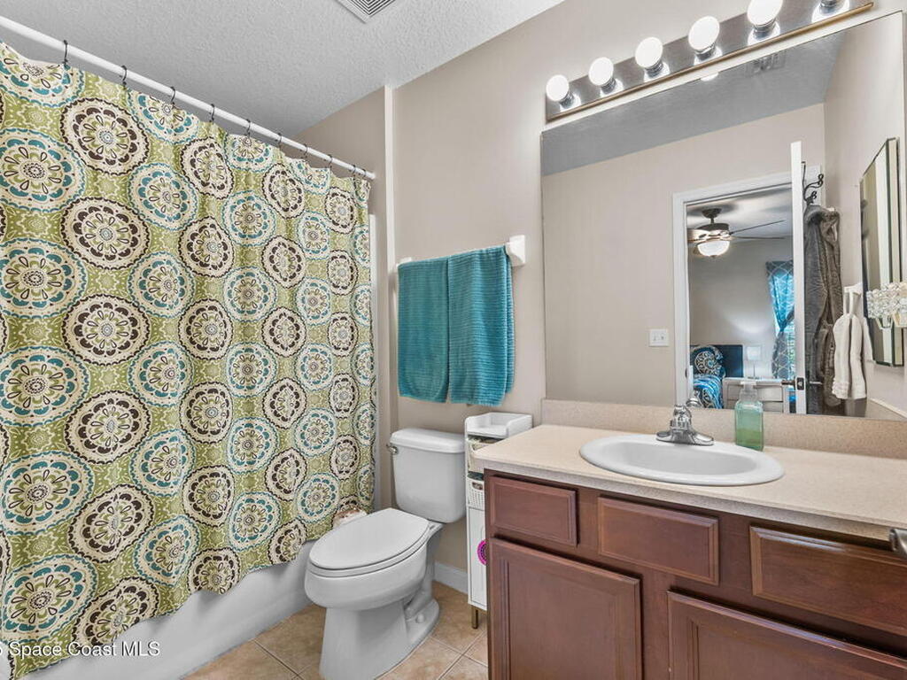 2690 Revolution Street, Melbourne, FL 32935